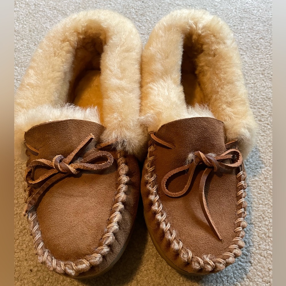 LLBean moccasins women’s size 7 brand new